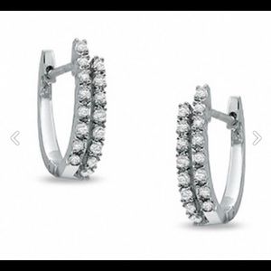 Beautiful Diamond earrings
